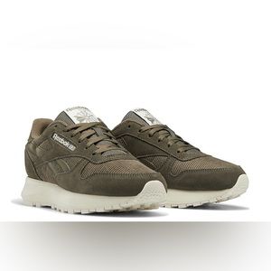 Reebok Women's Classic Leather Sp Sneaker Dark Green